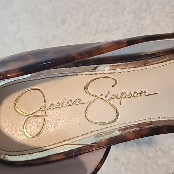 Tortoise Shell Patent D'orsay Pumps - Picture 6 of 6